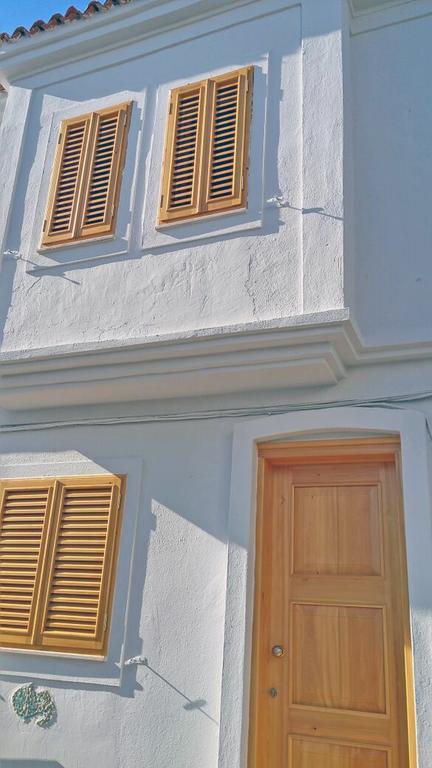 Efharisto Hotel Bozcaada Exterior photo